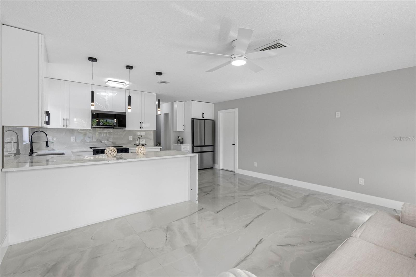 SHOREACRES CENTER - Residential