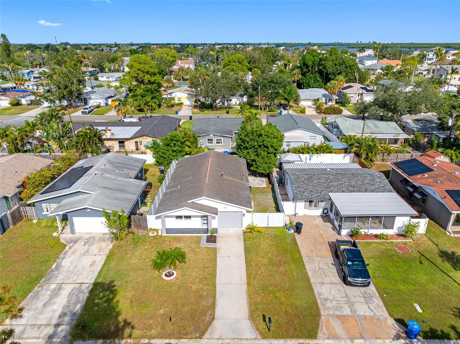 SHOREACRES CENTER - Residential