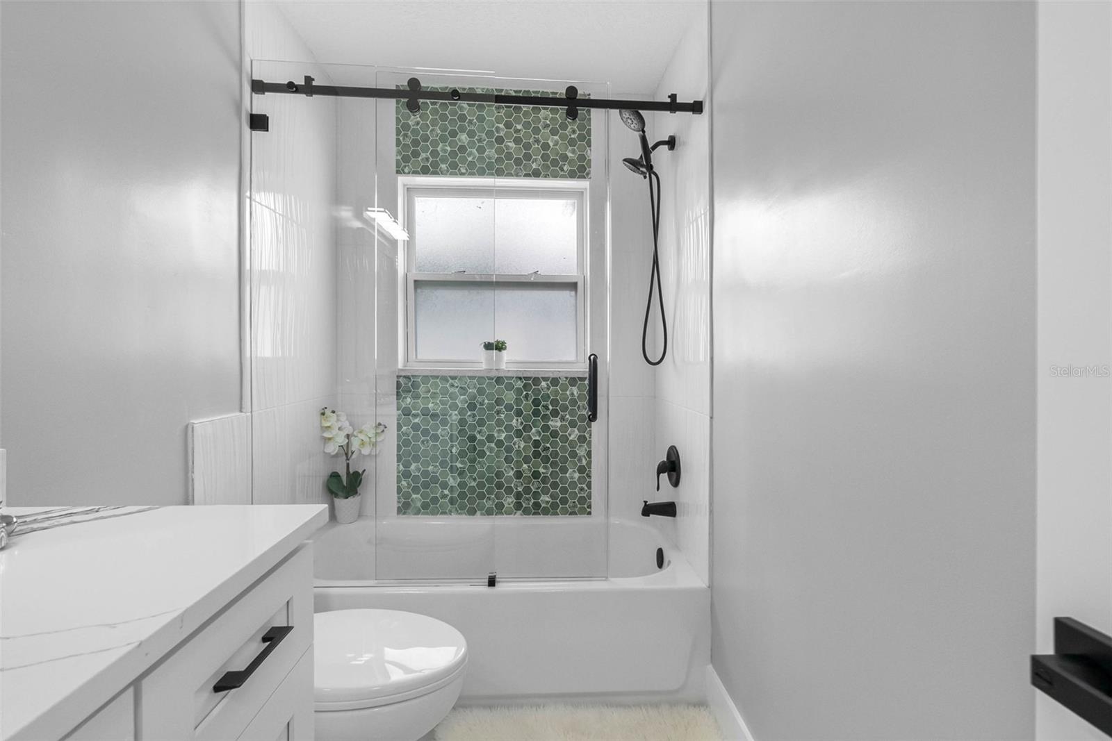 SHOREACRES CENTER - Residential