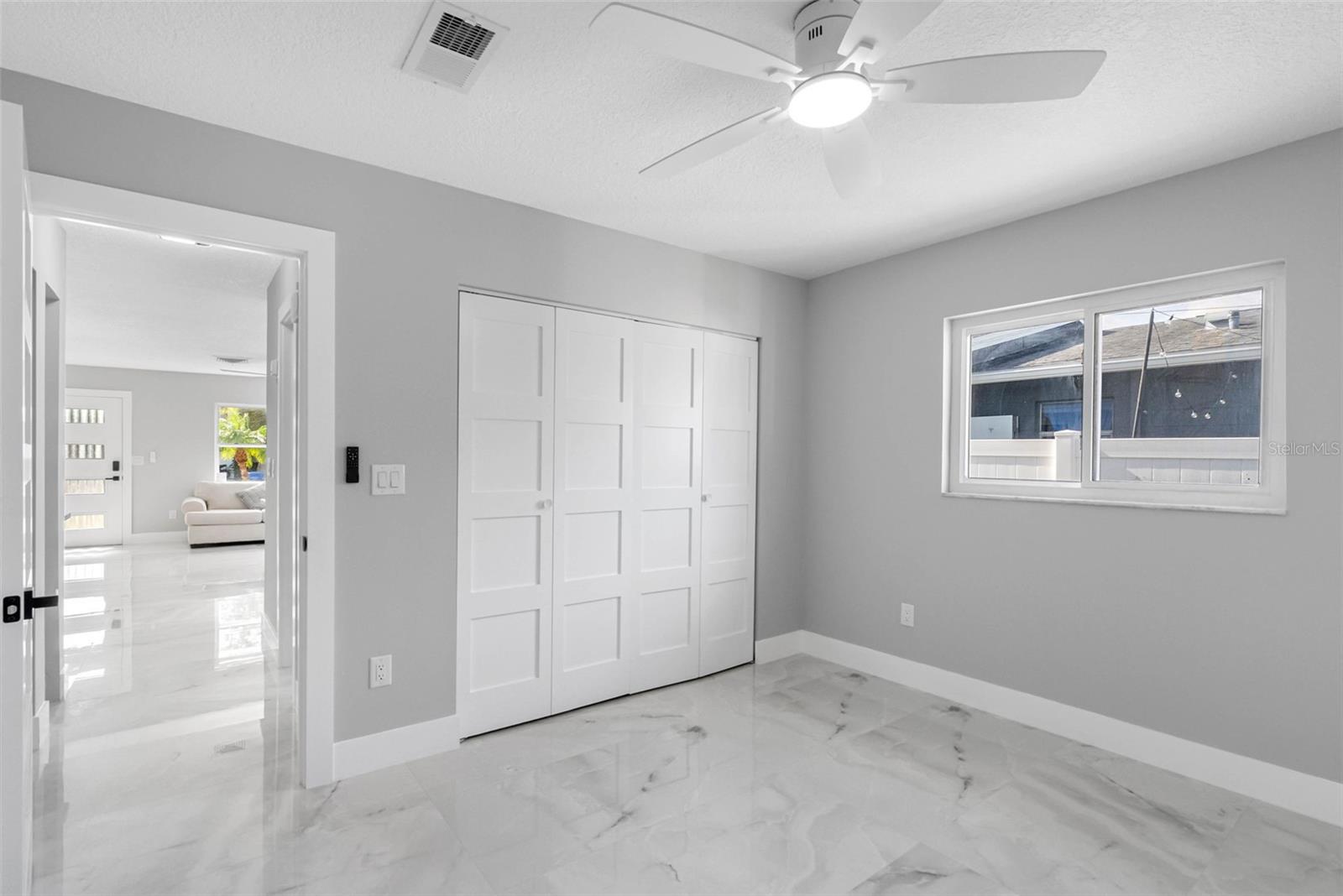 SHOREACRES CENTER - Residential