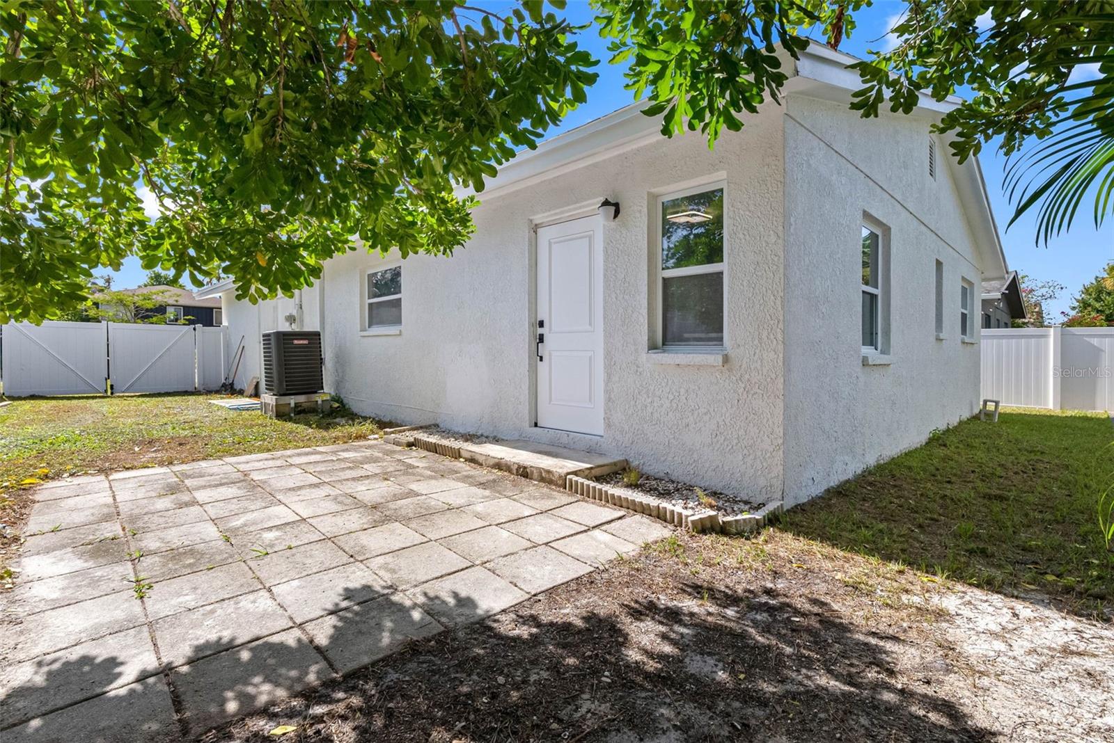 SHOREACRES CENTER - Residential