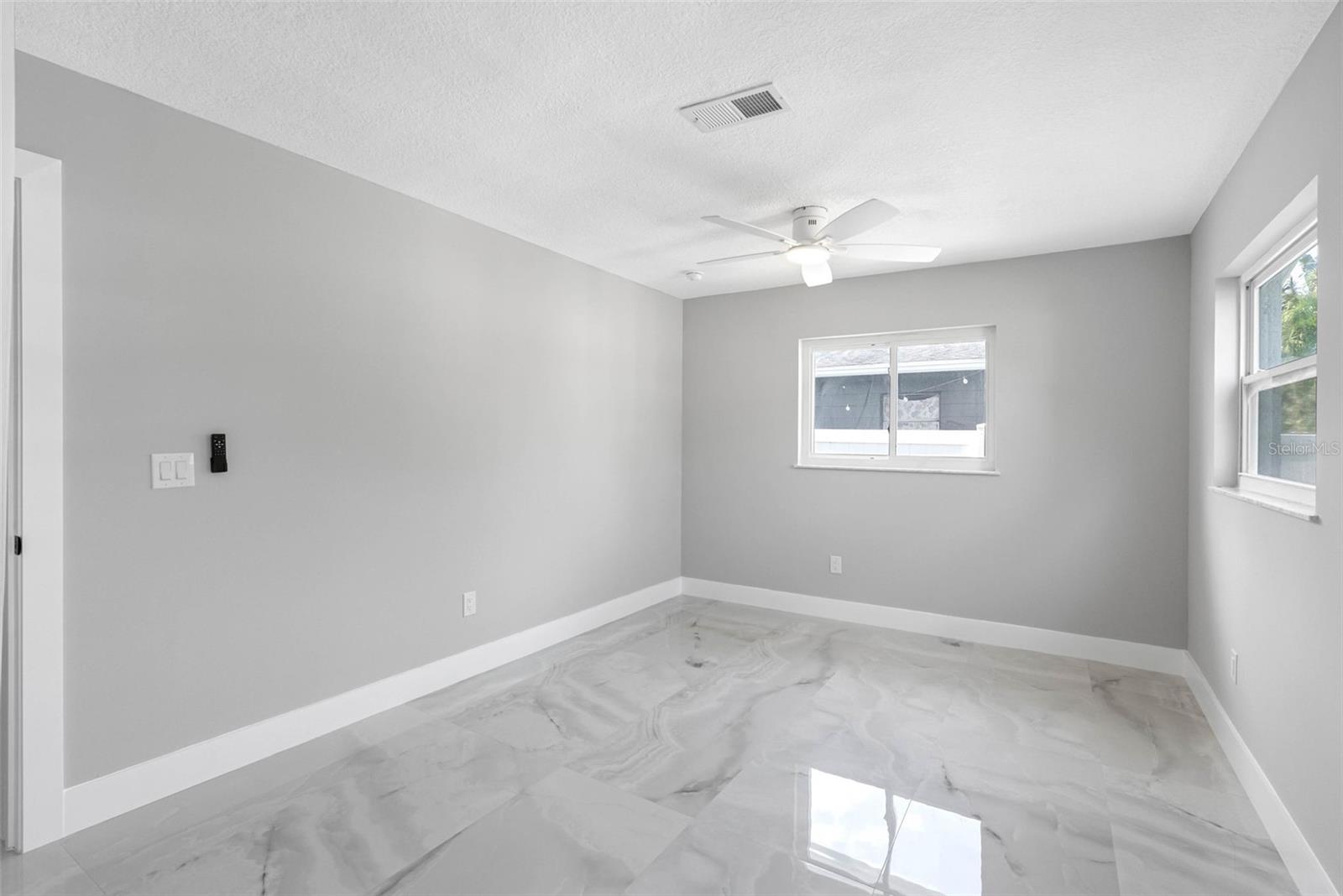 SHOREACRES CENTER - Residential