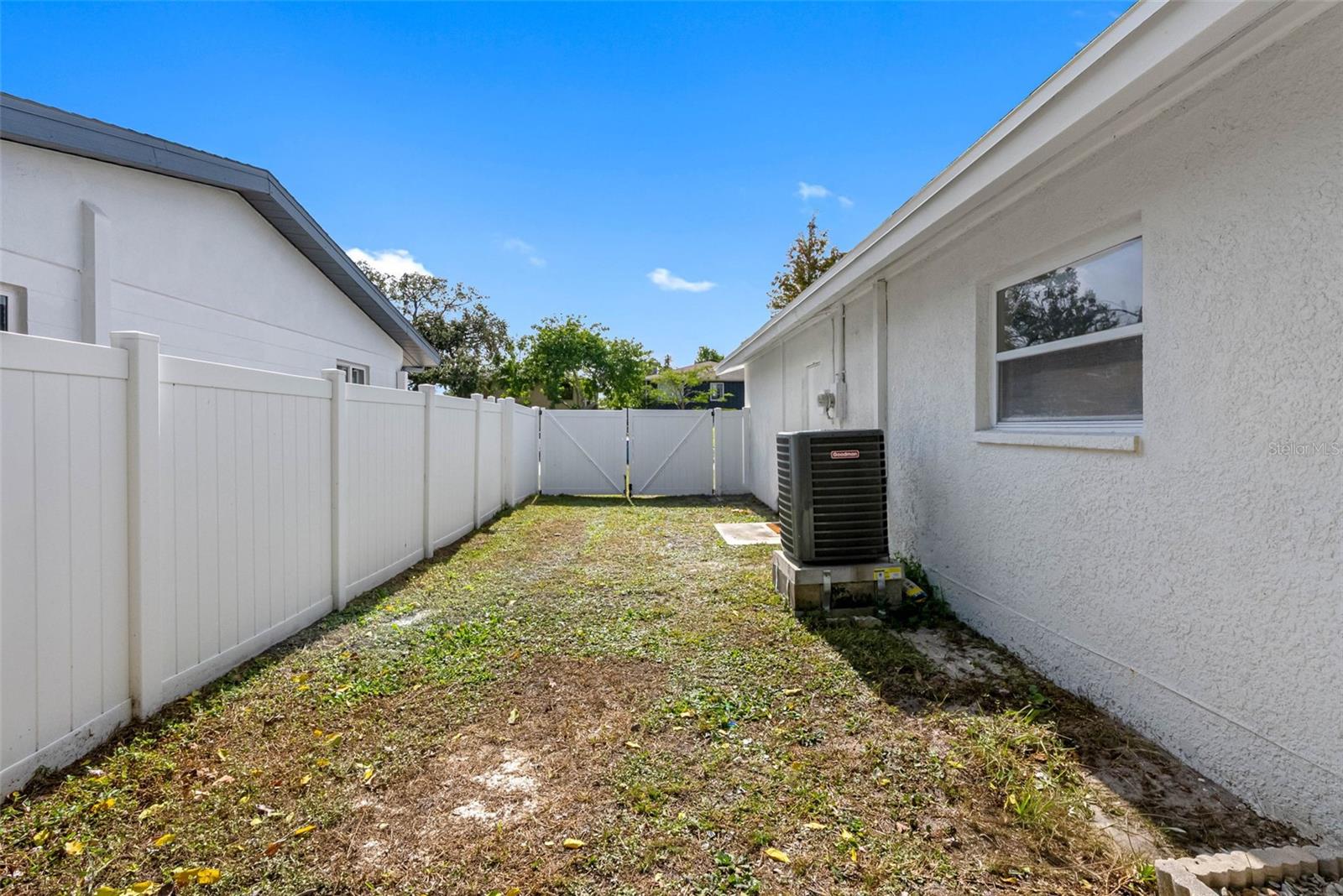 SHOREACRES CENTER - Residential