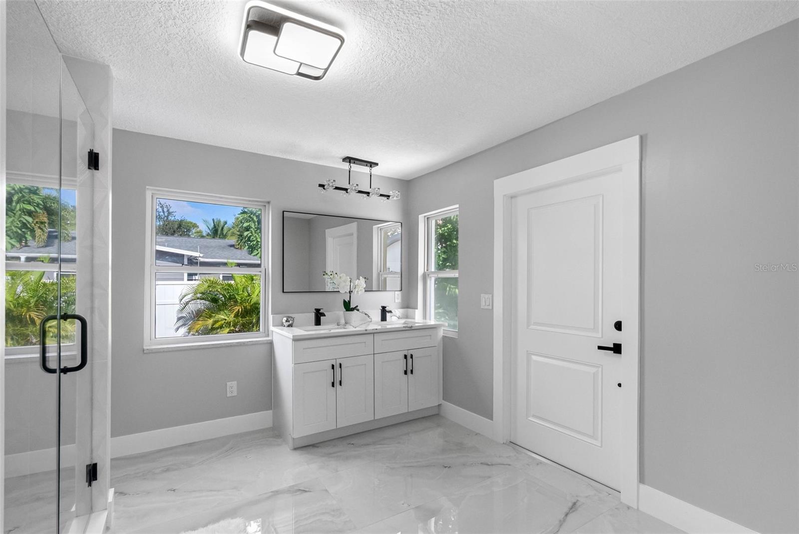 SHOREACRES CENTER - Residential