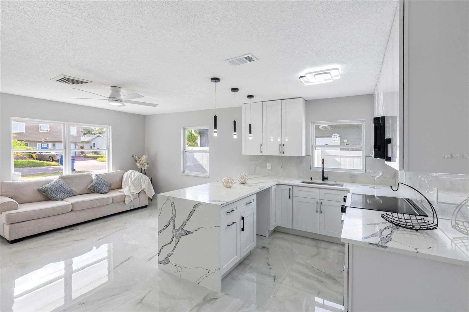 SHOREACRES CENTER - Residential