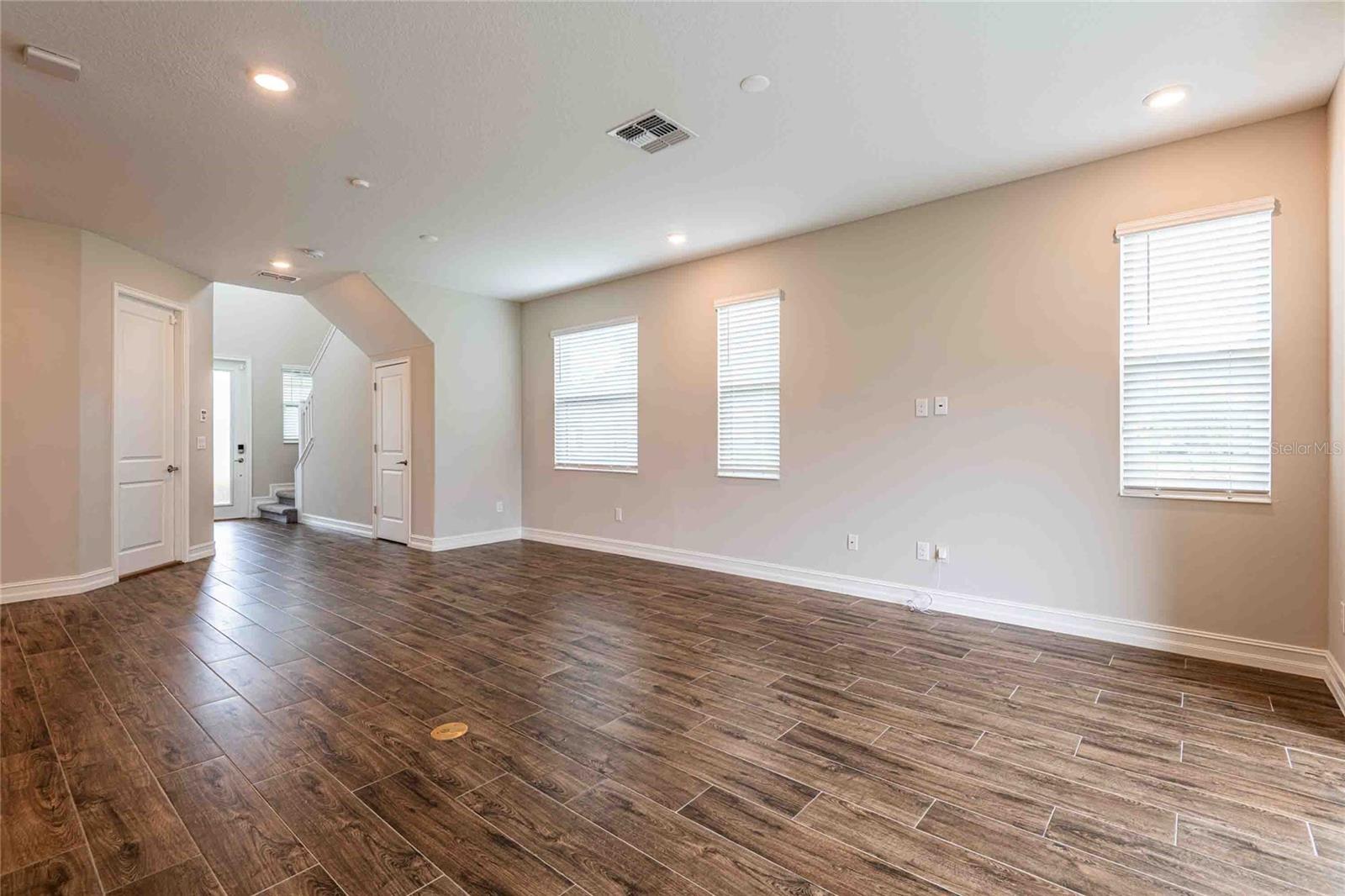 ESTANCIA PH 4 - Residential