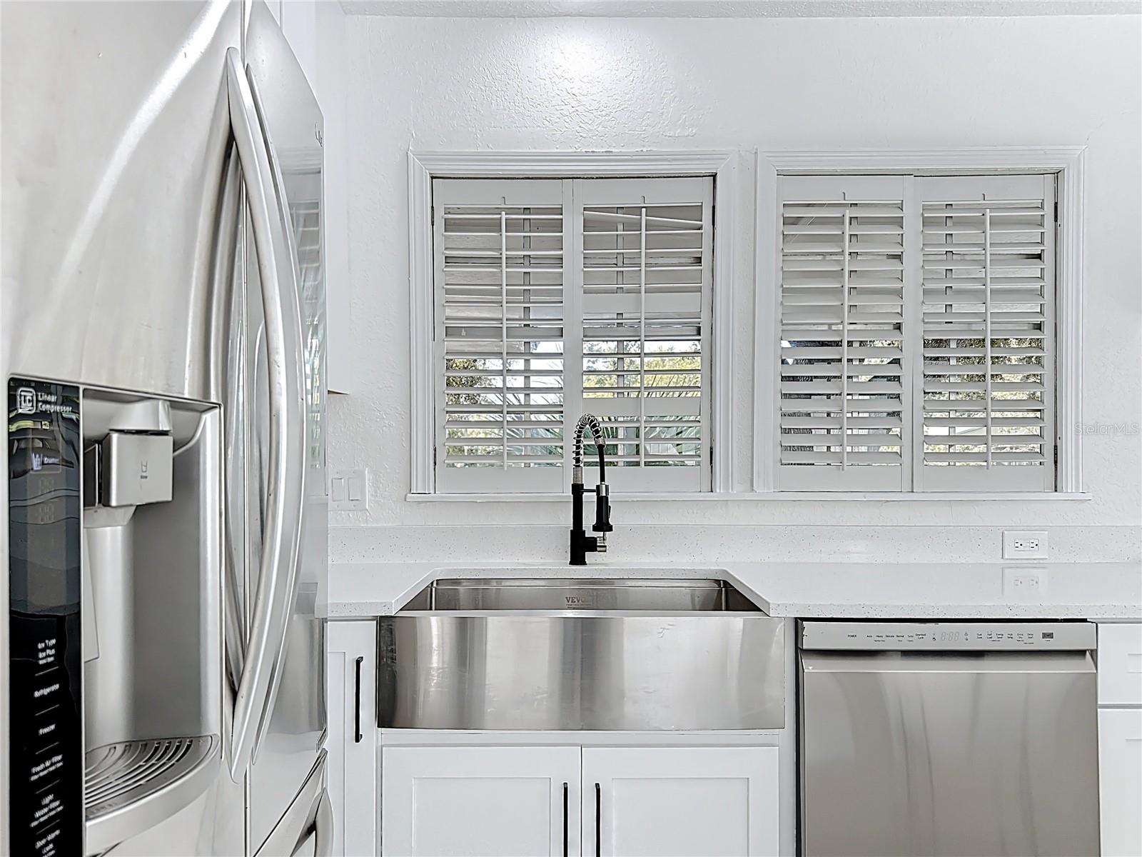 HOWELL ESTATES REP - Residential