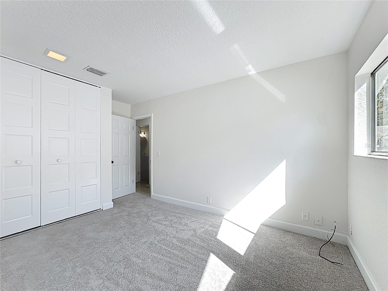 HOWELL ESTATES REP - Residential