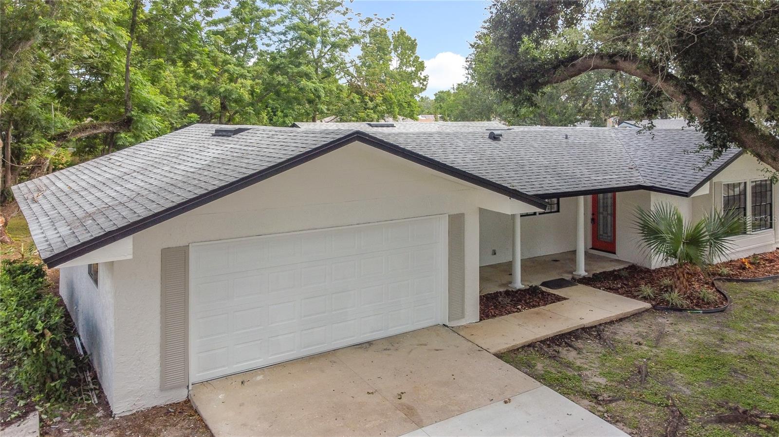 HOWELL ESTATES REP - Residential