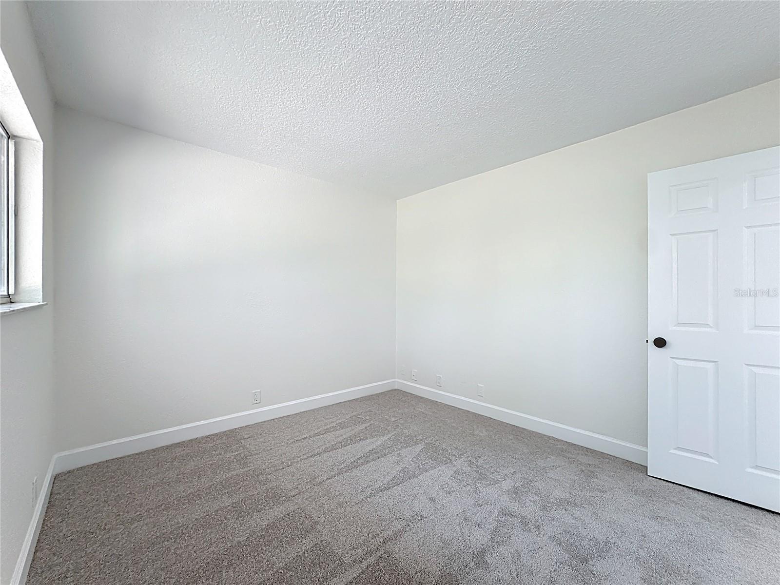 HOWELL ESTATES REP - Residential