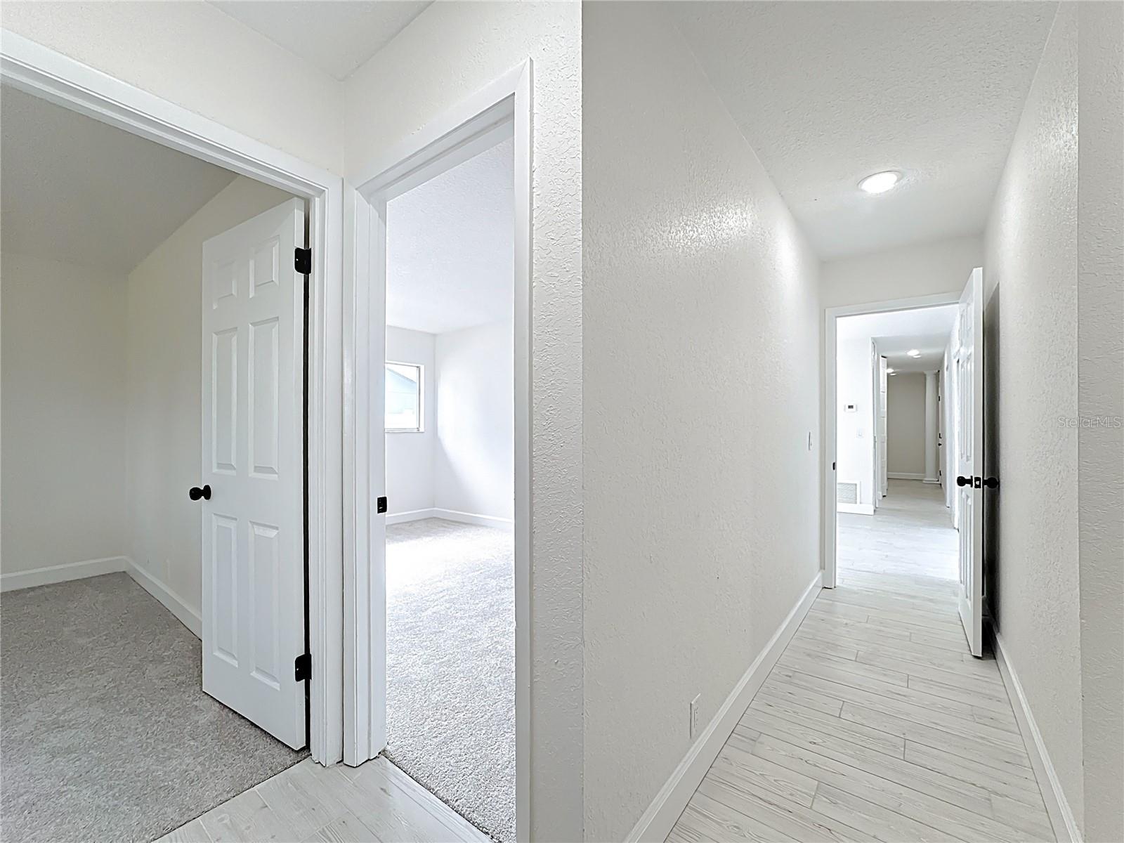 HOWELL ESTATES REP - Residential