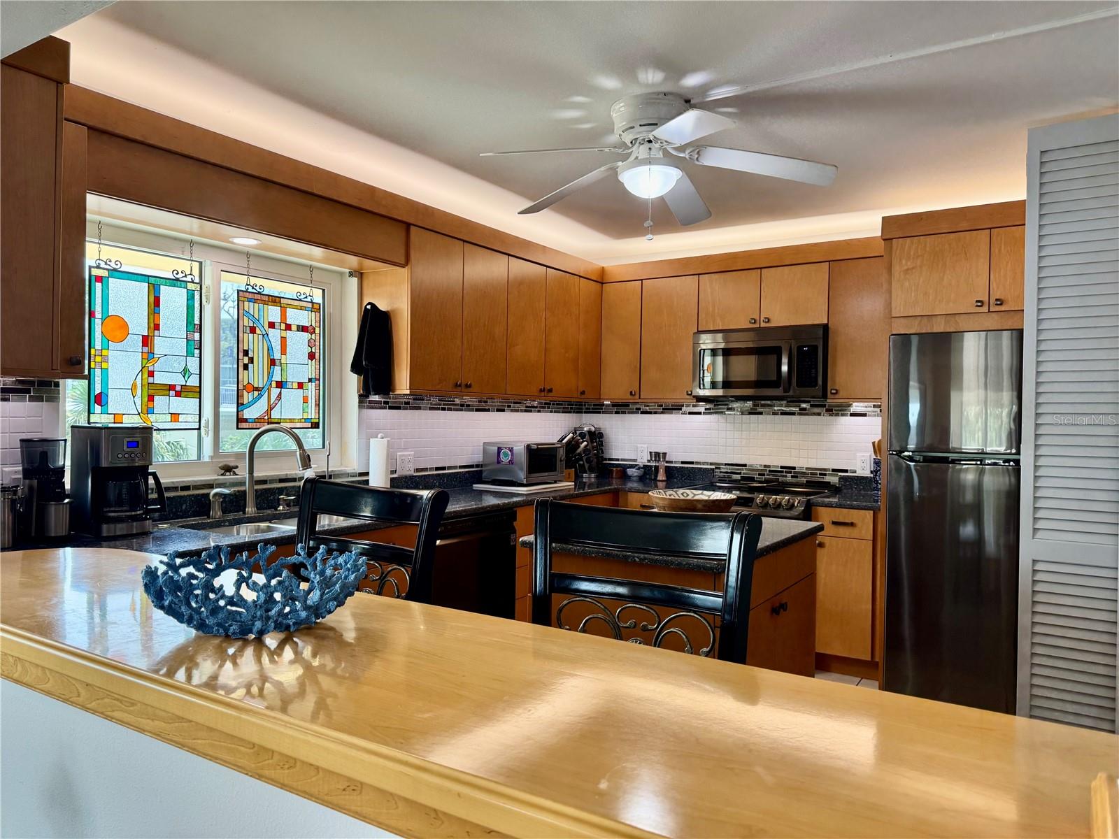 100 BLUFF VIEW DRIVE 114C
