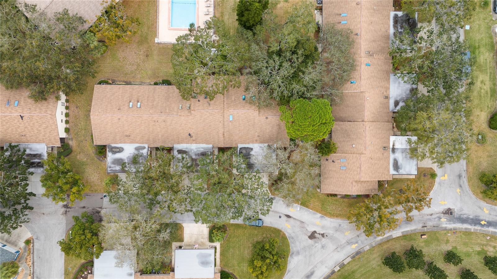 GREEN DOLPHIN PARK VILLAS CONDO - Residential