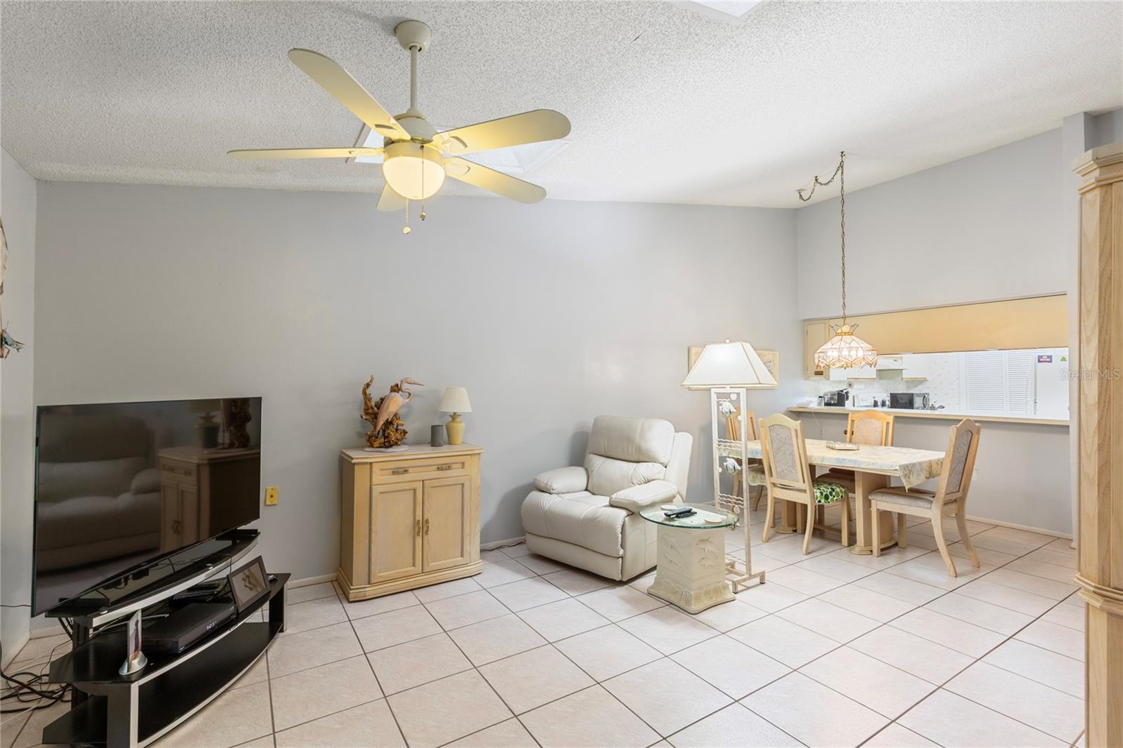 GREEN DOLPHIN PARK VILLAS CONDO - Residential