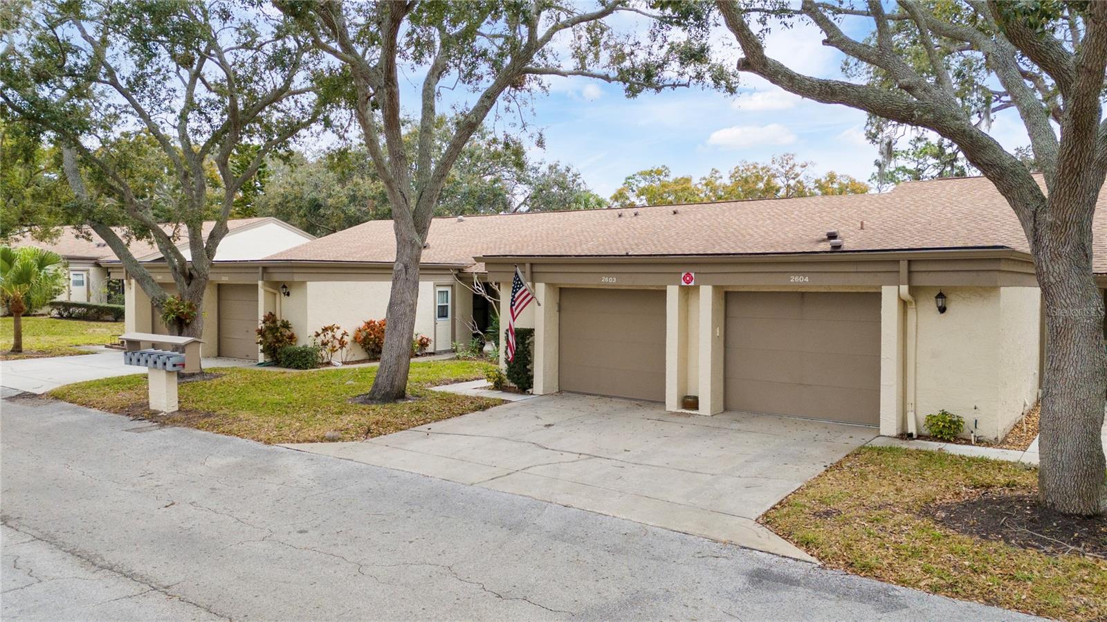 GREEN DOLPHIN PARK VILLAS CONDO - Residential