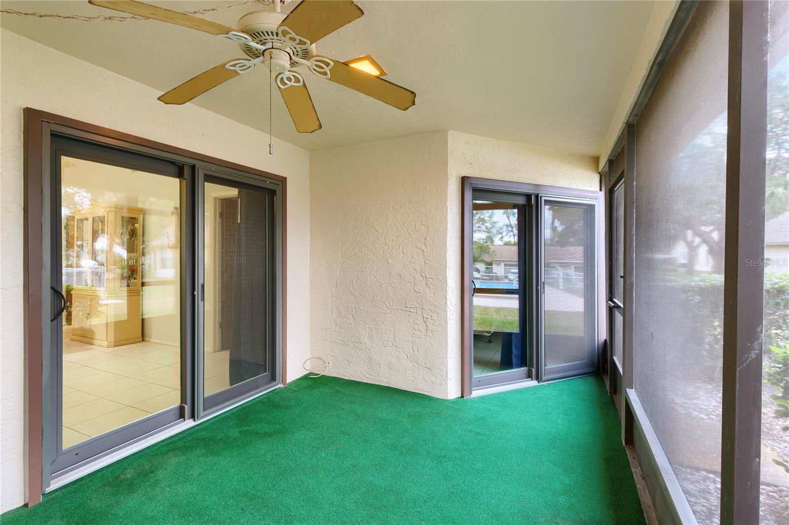 GREEN DOLPHIN PARK VILLAS CONDO - Residential