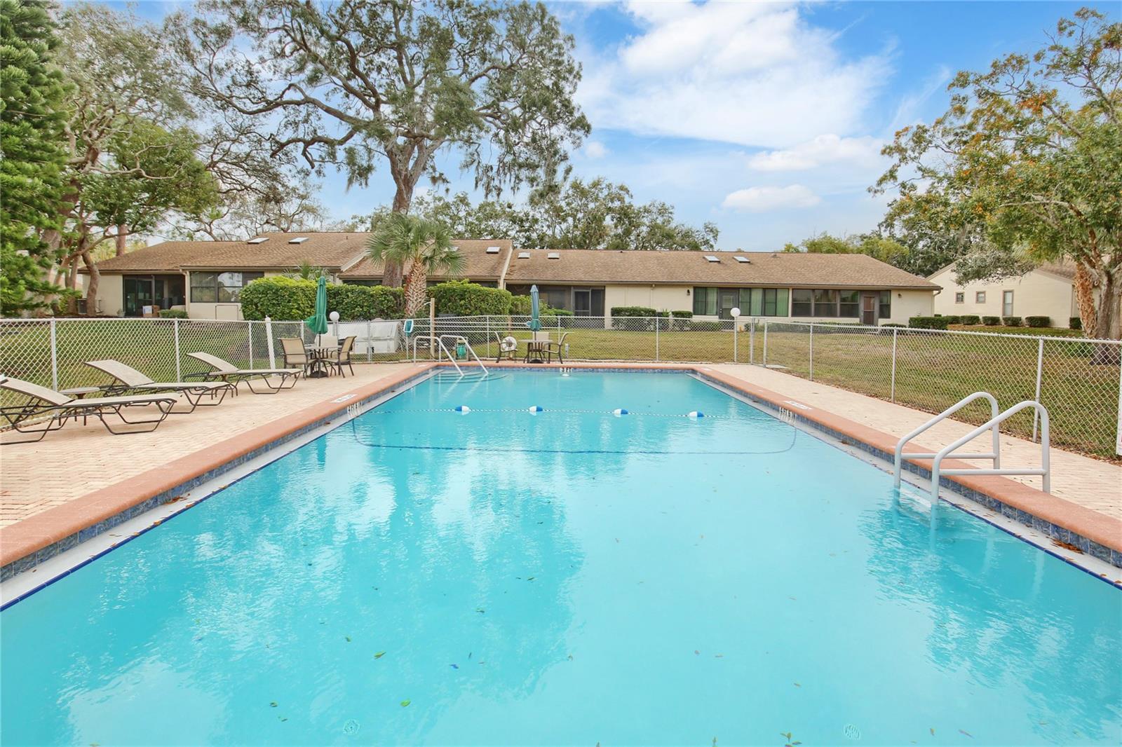 2603 OAK CIRCLE 2603