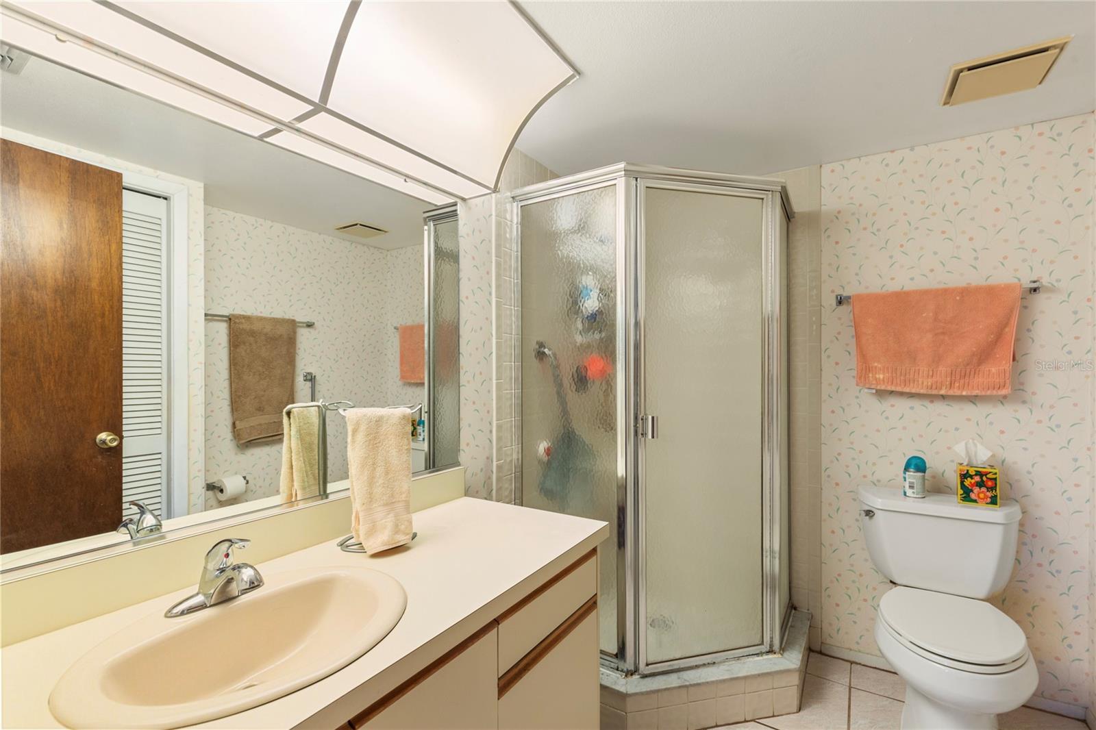 GREEN DOLPHIN PARK VILLAS CONDO - Residential