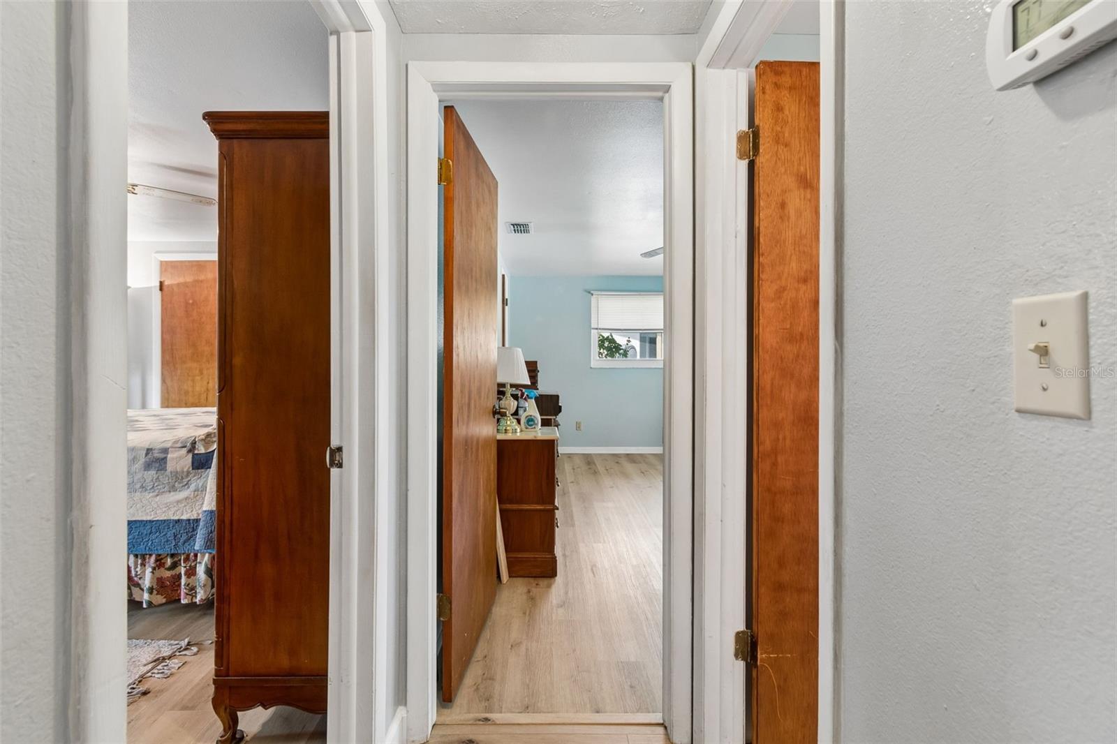 EMBASSY HILLS - Residential