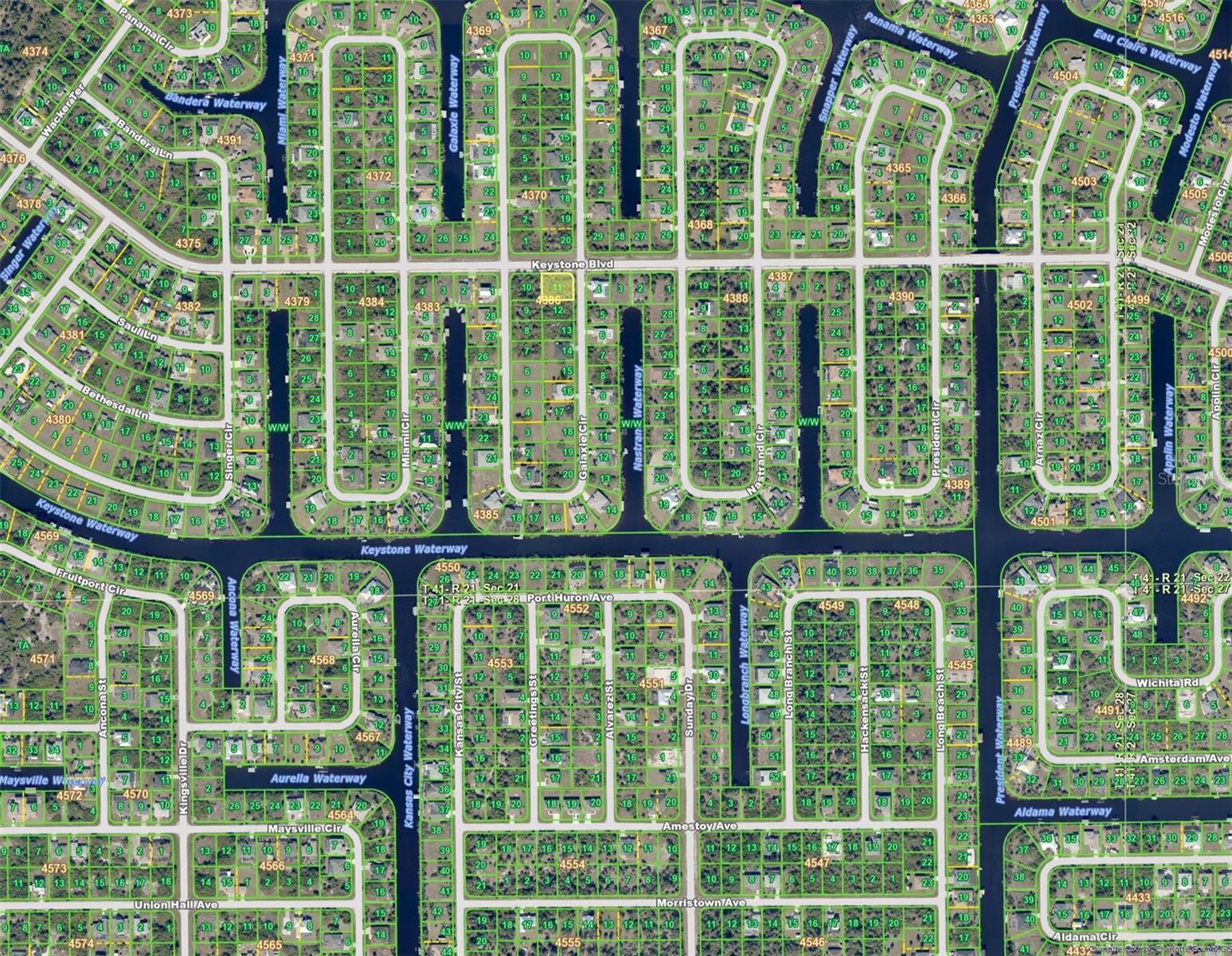 PORT CHARLOTTE SEC 071 - Land