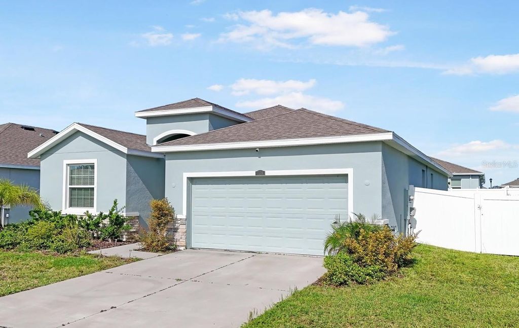 Photo of 7139 Steer Blade Drive, Zephyrhills, FL 33541 (MLS # TB8406915)