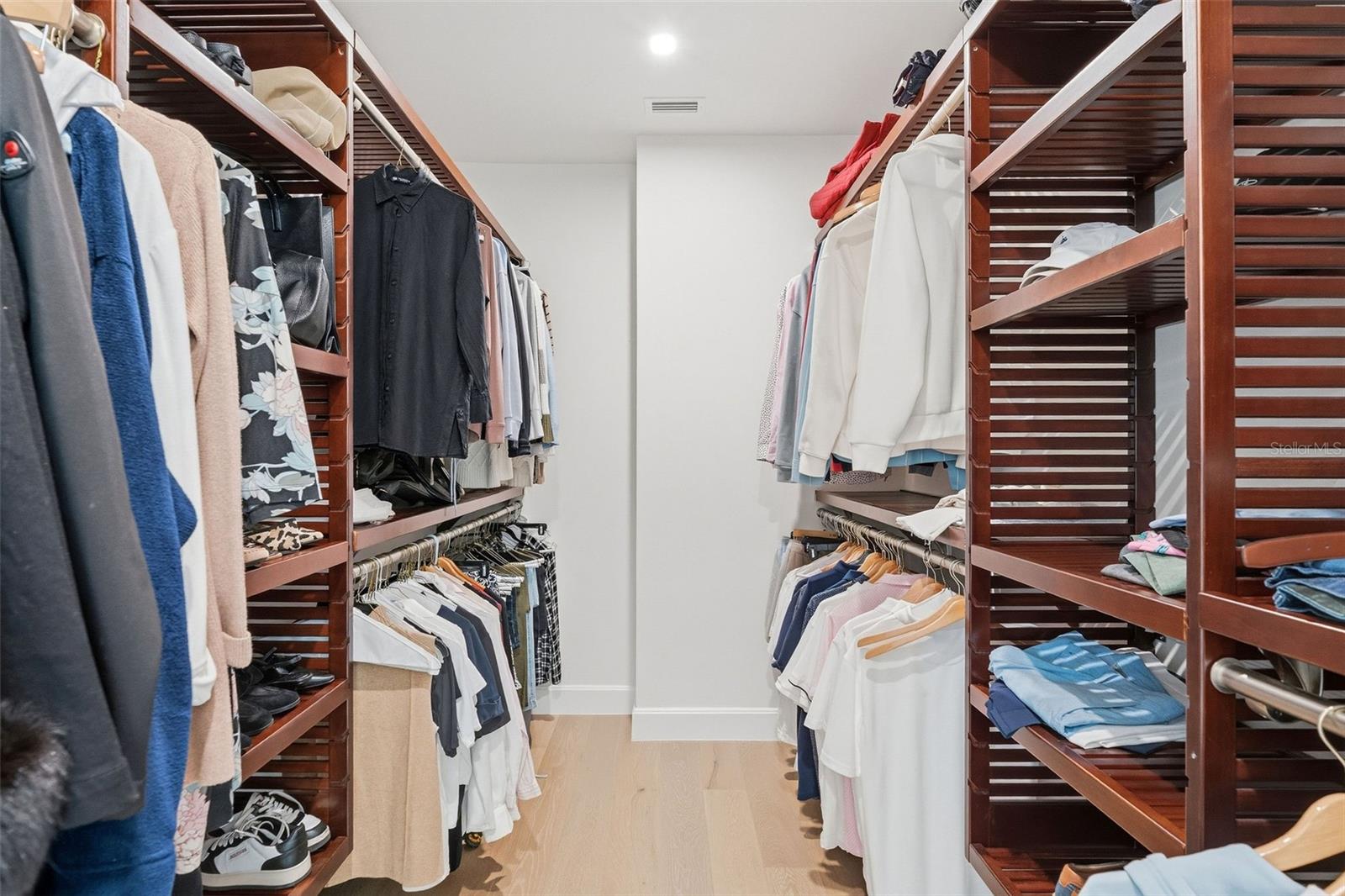 NOLEN THE CONDO - Residential