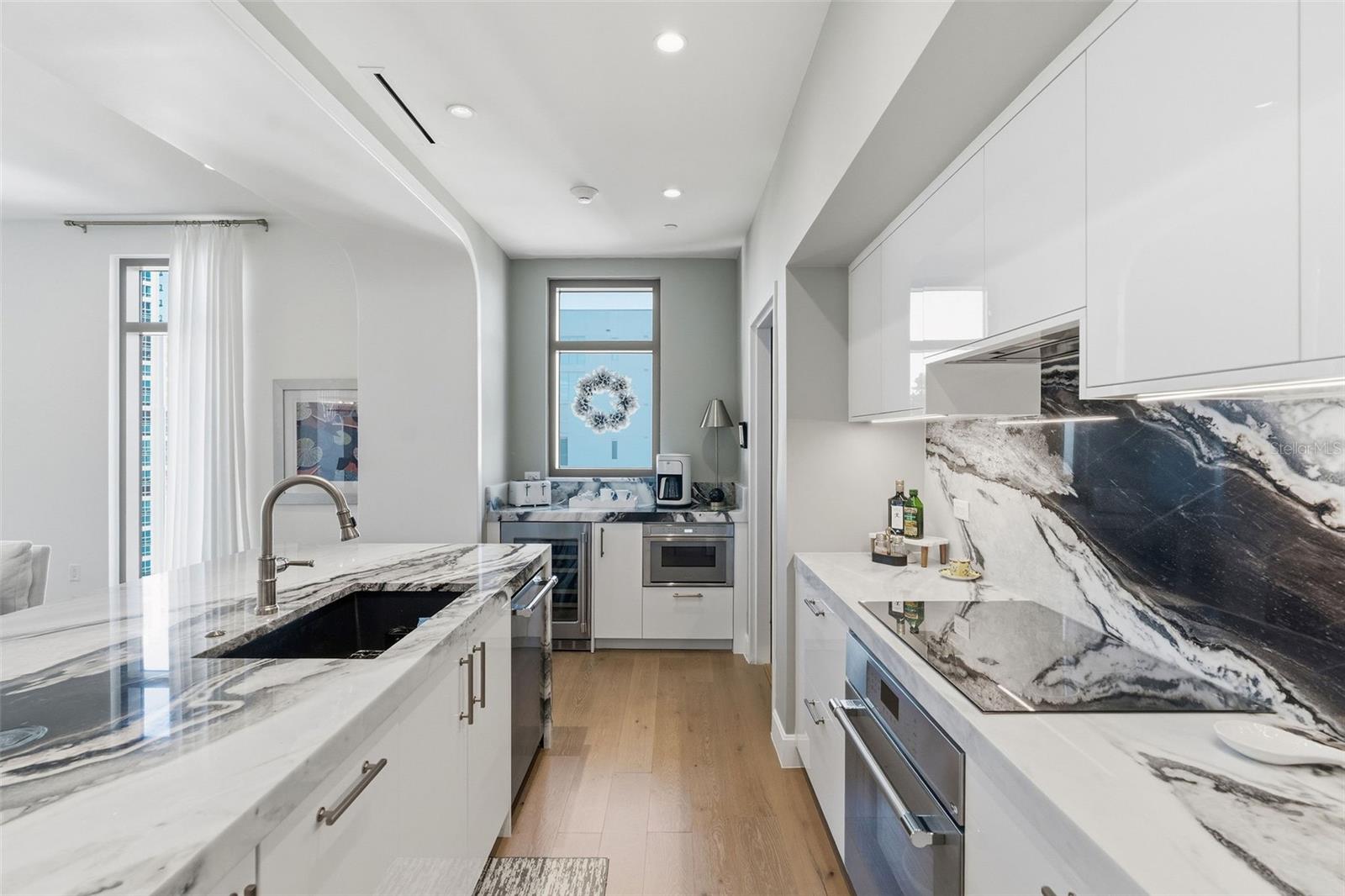 NOLEN THE CONDO - Residential