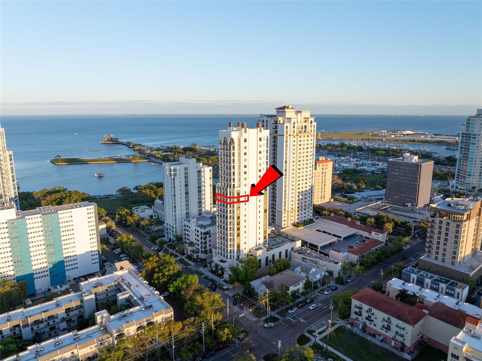 NOLEN THE CONDO - Residential