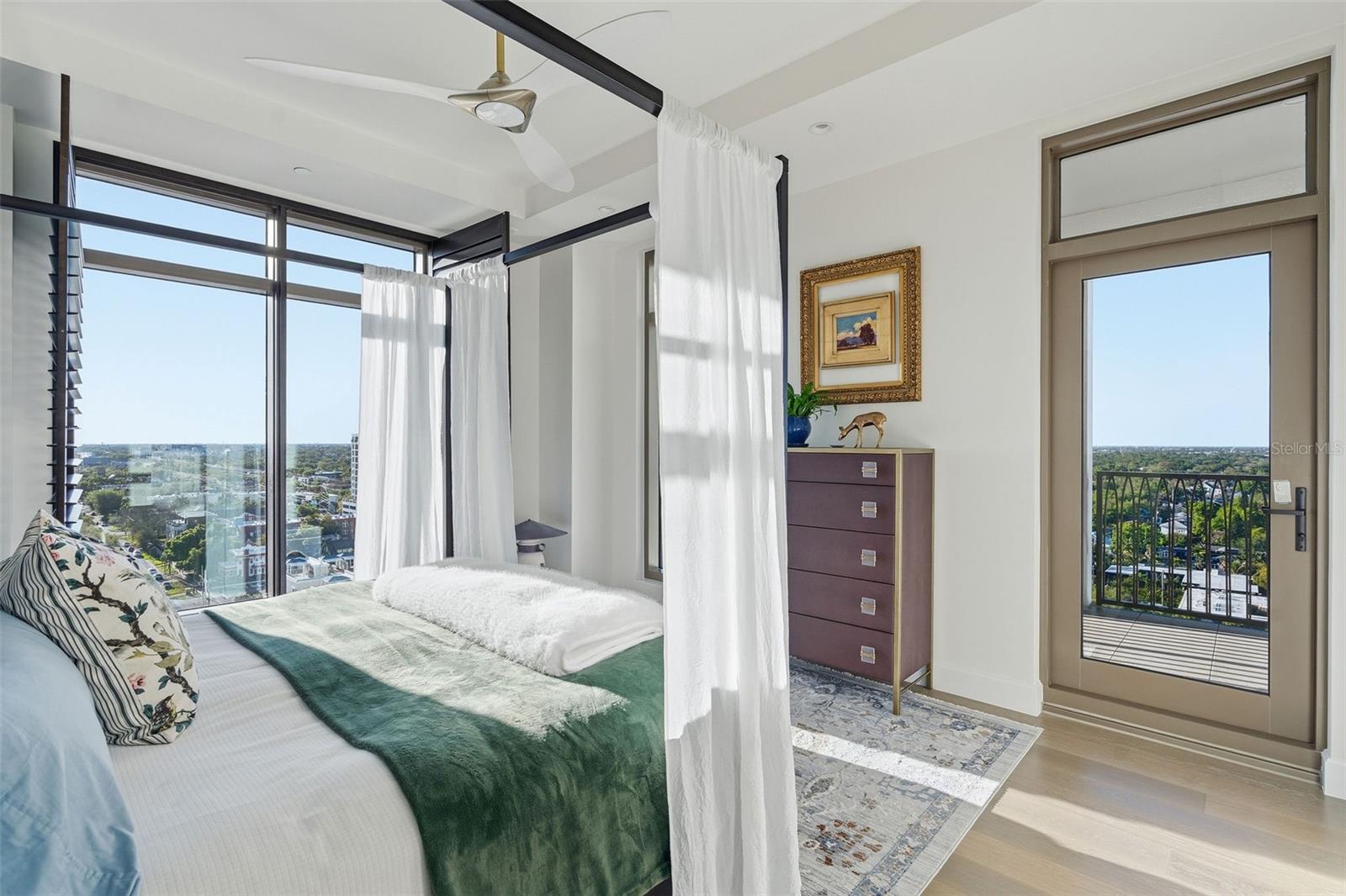 NOLEN THE CONDO - Residential