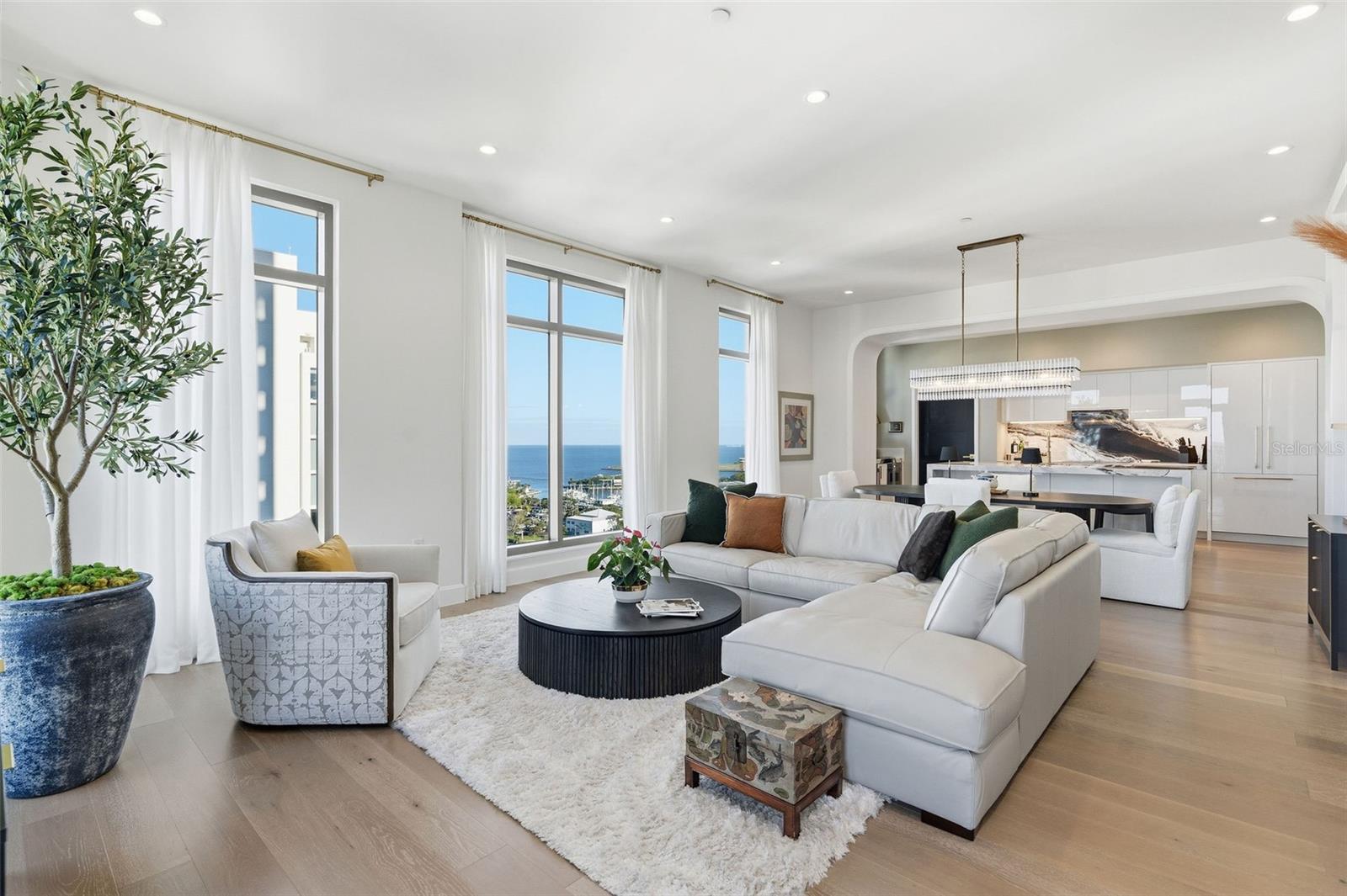 NOLEN THE CONDO - Residential