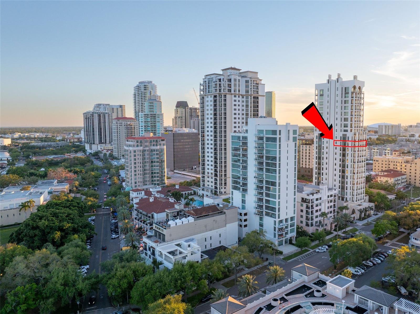 NOLEN THE CONDO - Residential