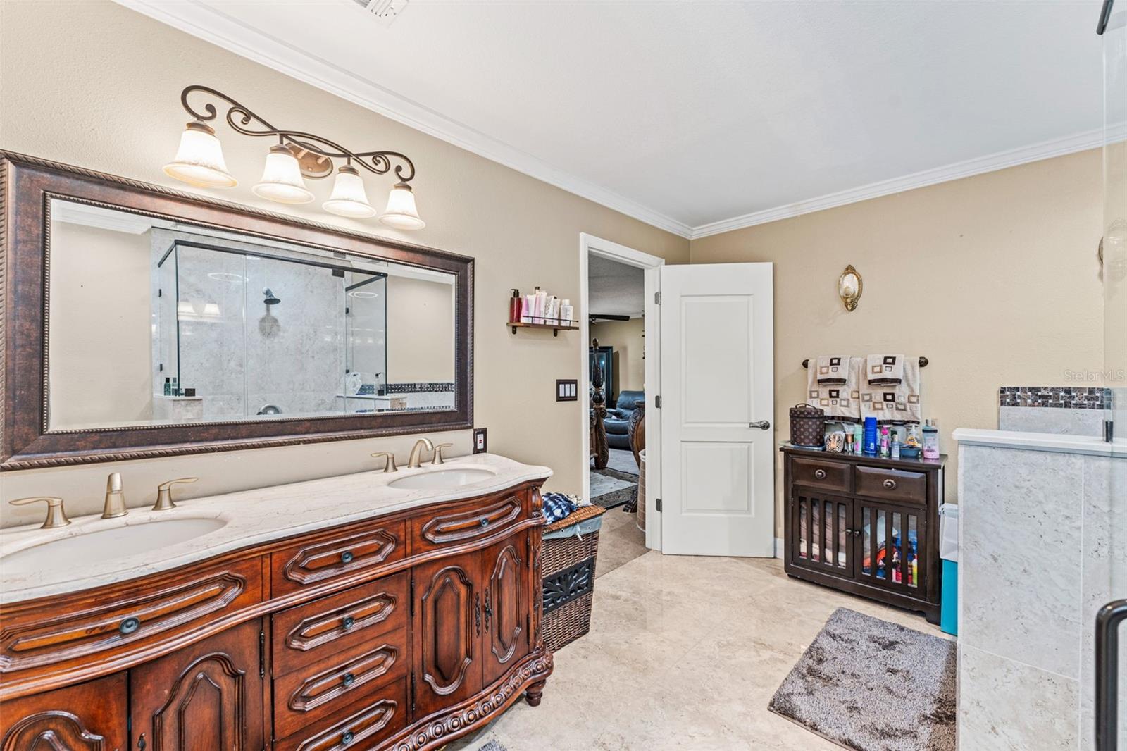 MEADOW WOODS VILLAGE 04 - Residential