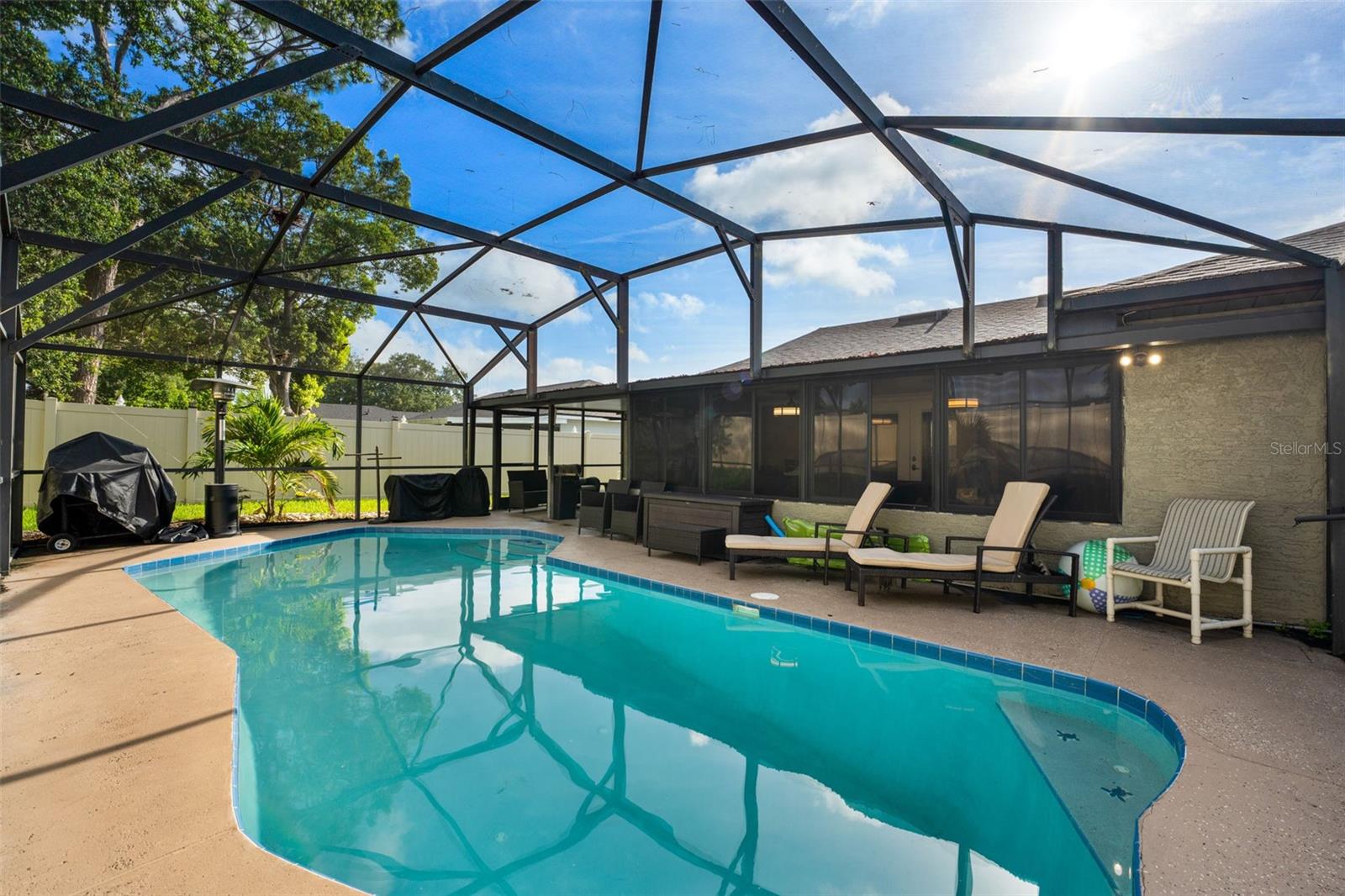 MEADOW WOODS VILLAGE 04 - Residential