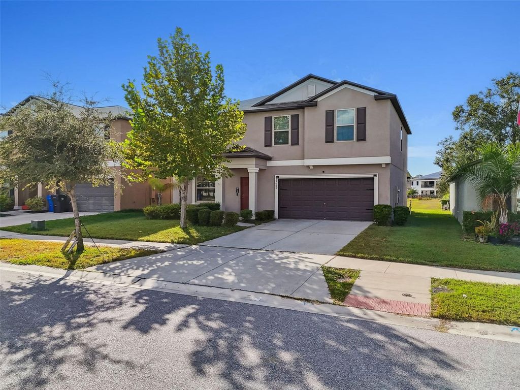 Photo of 13009 Meadow Pond Place, Riverview, FL 33579 (MLS # TB8447737)