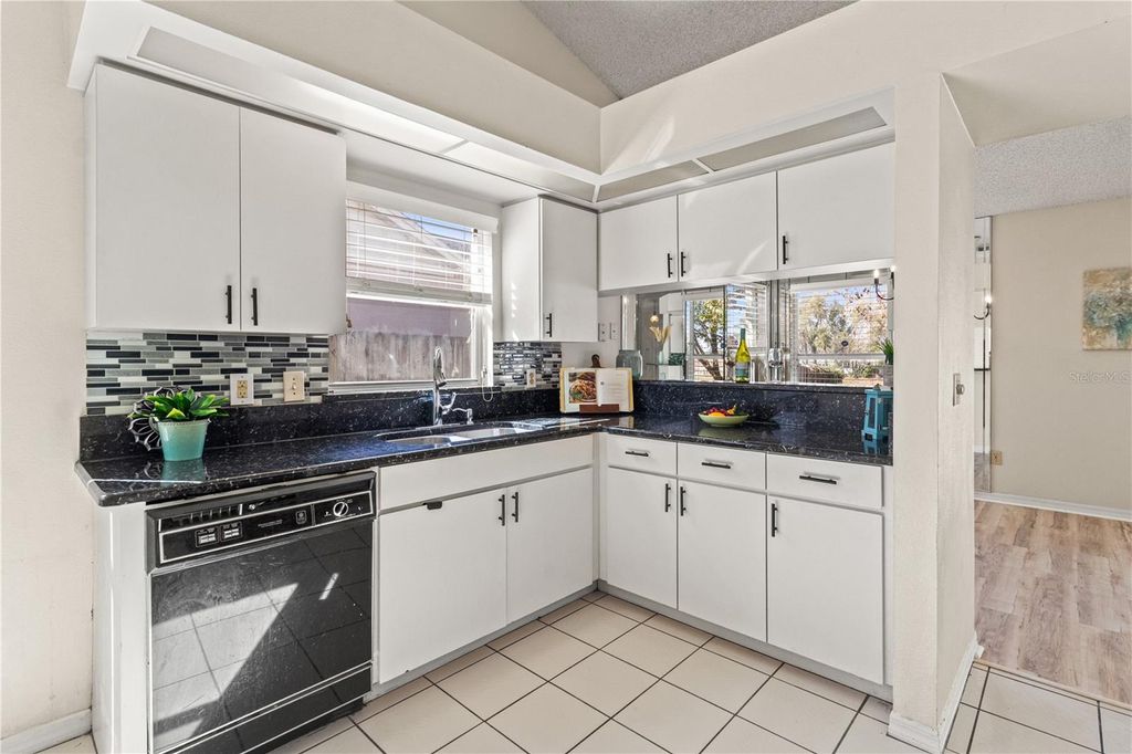 Photo of 603 Sand Ridge Drive, Valrico, FL 33594 (MLS # TB8480701)