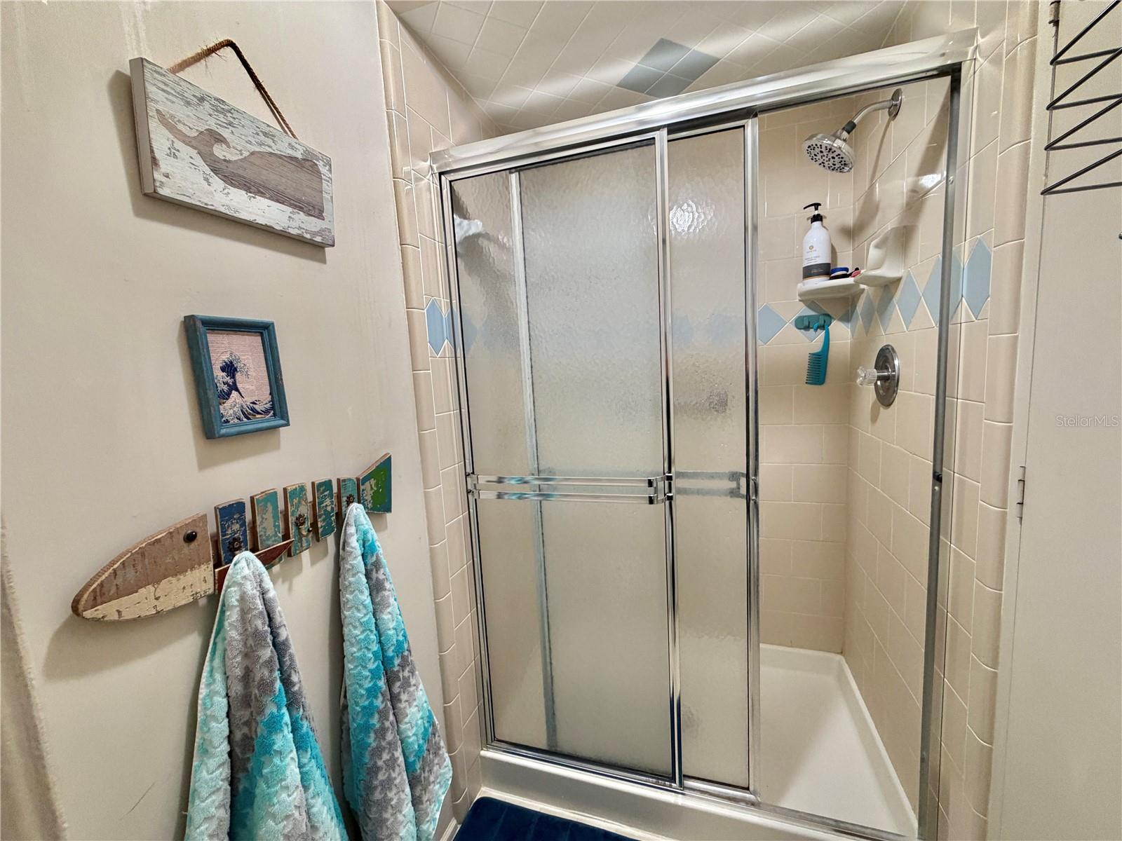 HAWTHORNE AT LEESBURG A COOP - Residential