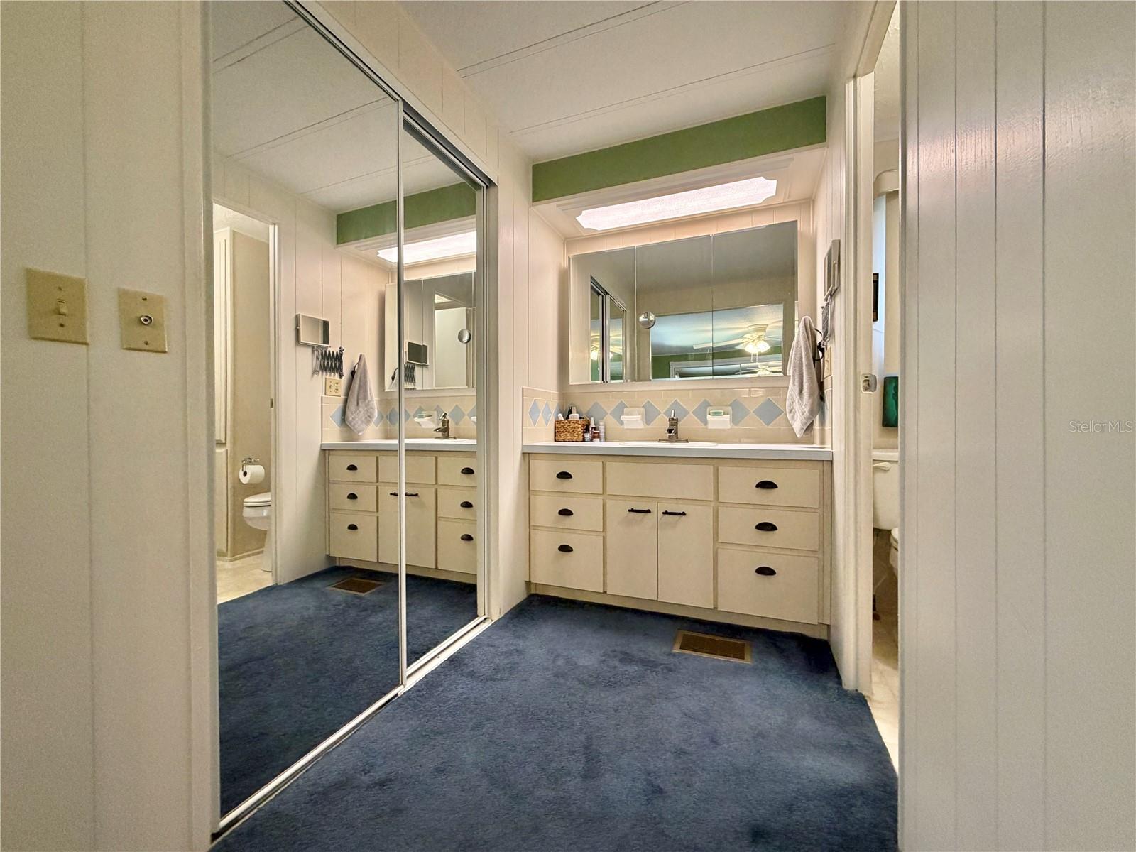 HAWTHORNE AT LEESBURG A COOP - Residential