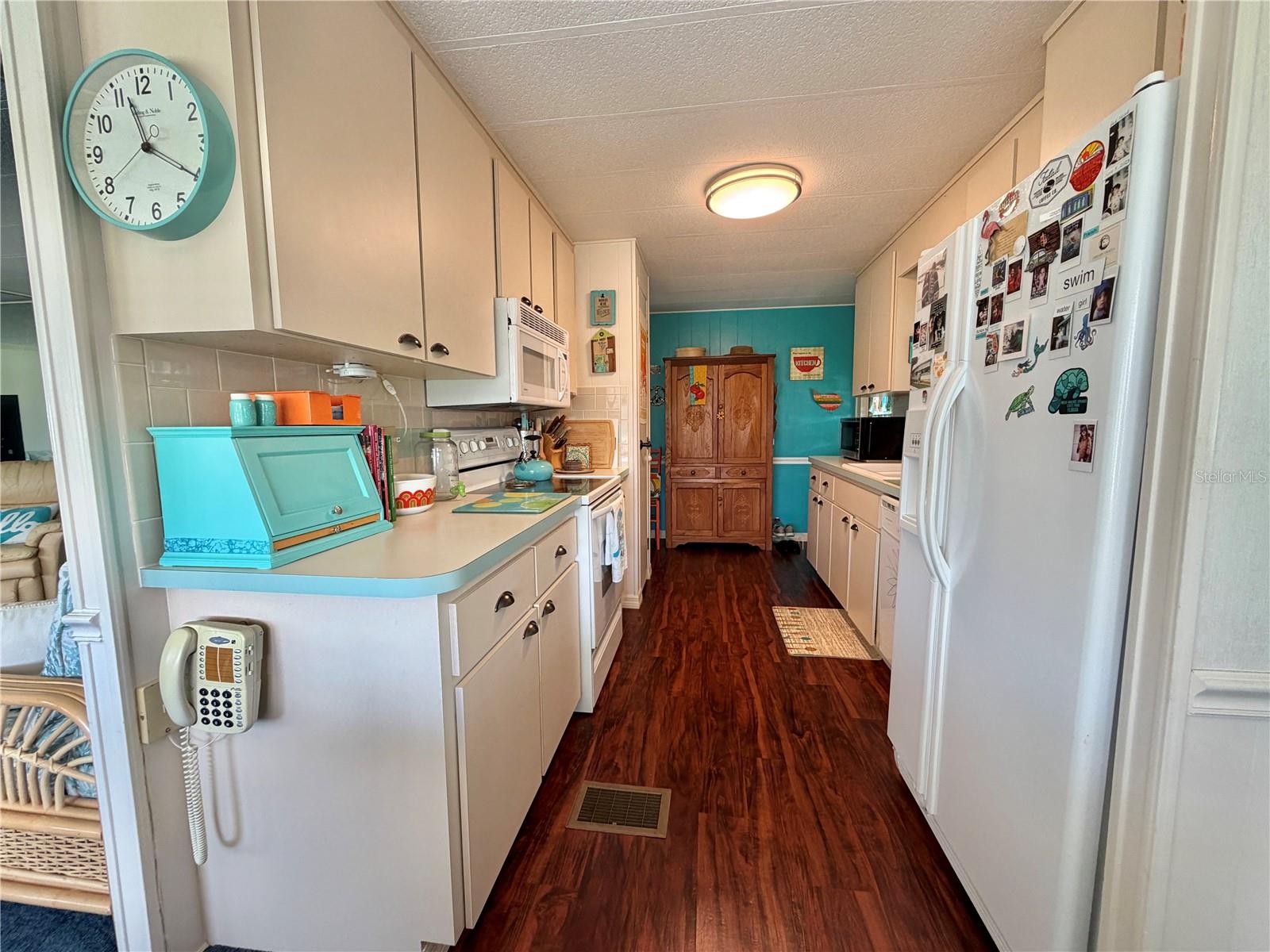 HAWTHORNE AT LEESBURG A COOP - Residential