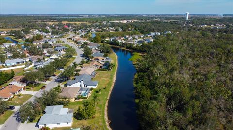 A home in PALMETTO