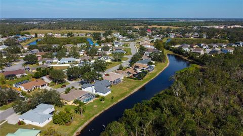 A home in PALMETTO