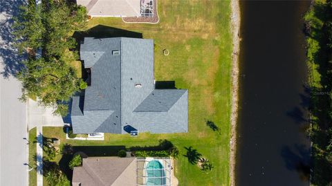 A home in PALMETTO