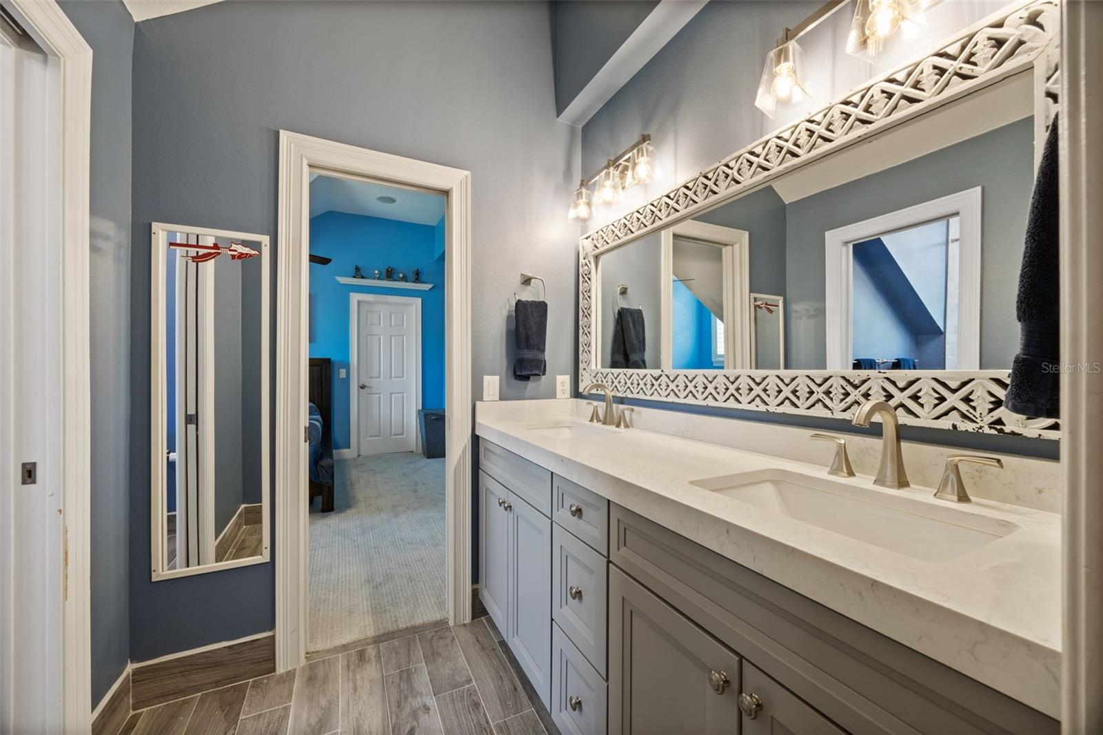 WEATHERSTONE ON LAKE OLIVIA - Residential