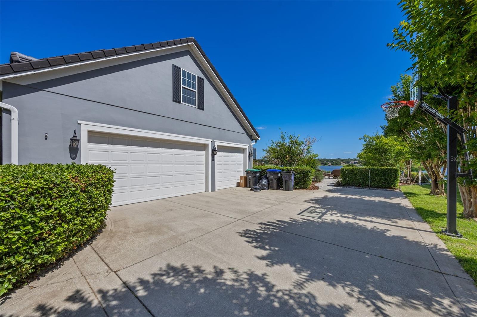 WEATHERSTONE ON LAKE OLIVIA - Residential