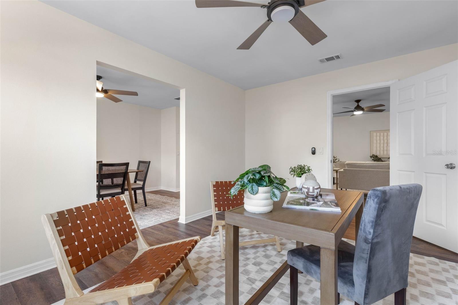 ASTON PARK - Residential