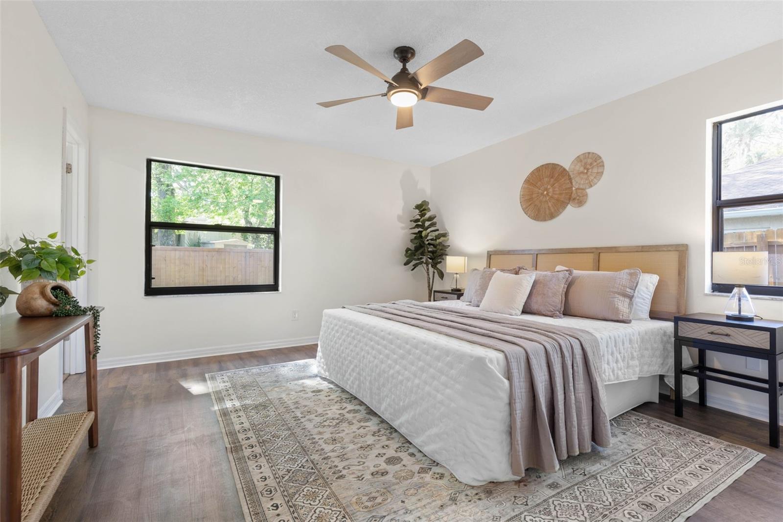 ASTON PARK - Residential