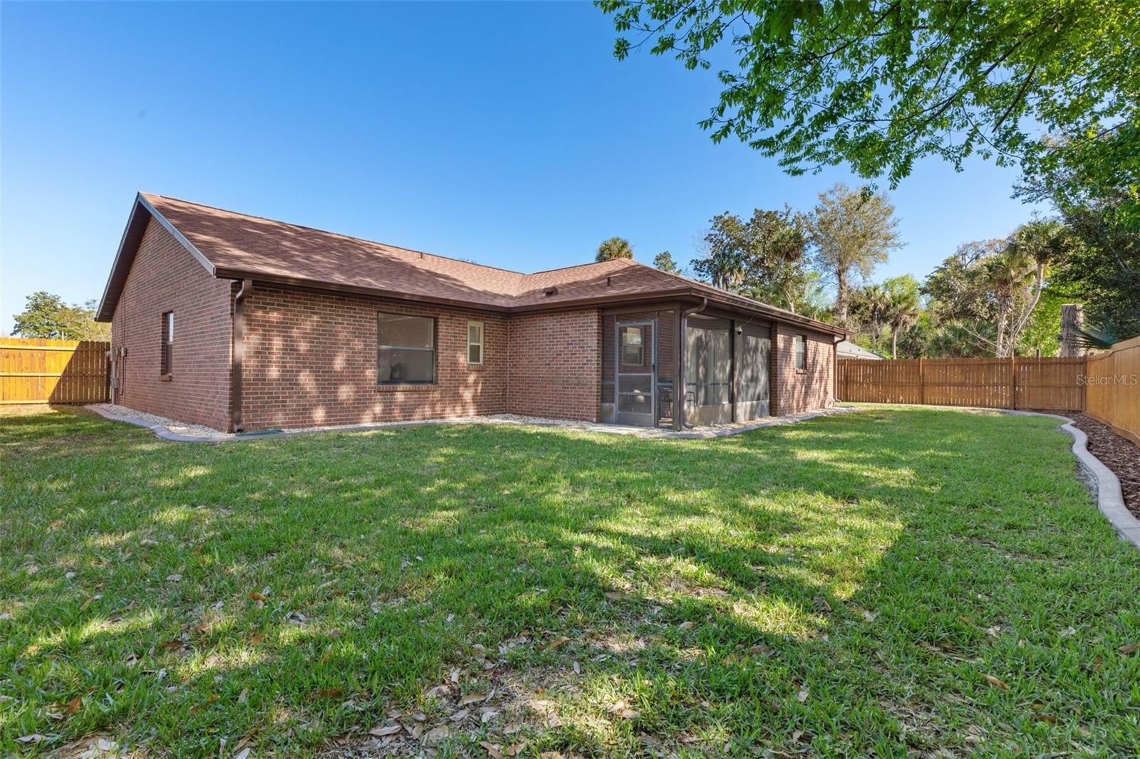 ASTON PARK - Residential