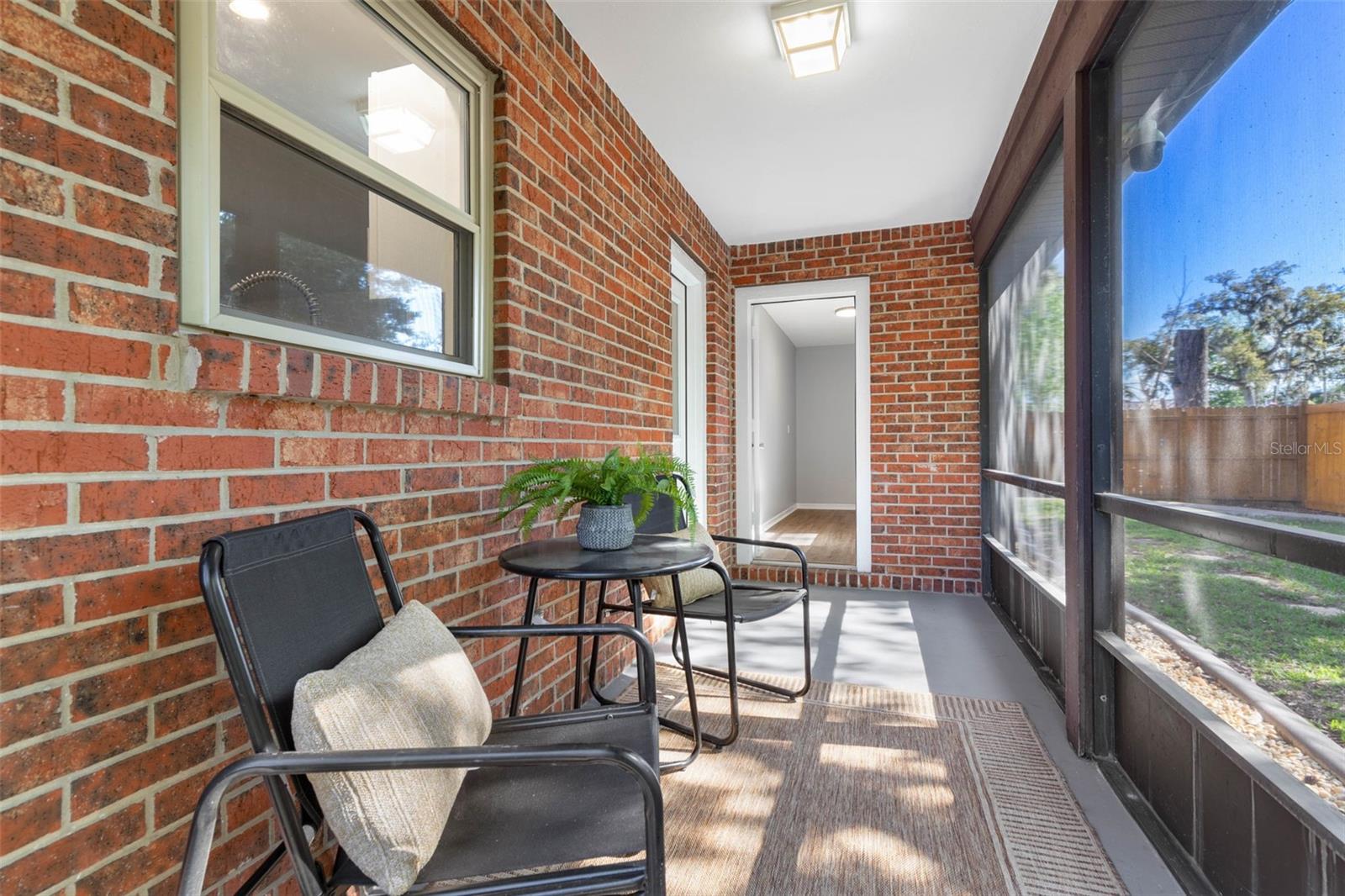 ASTON PARK - Residential