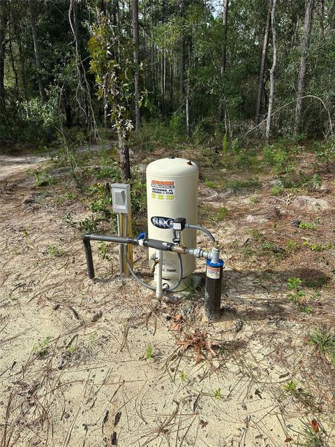 A home in DUNNELLON