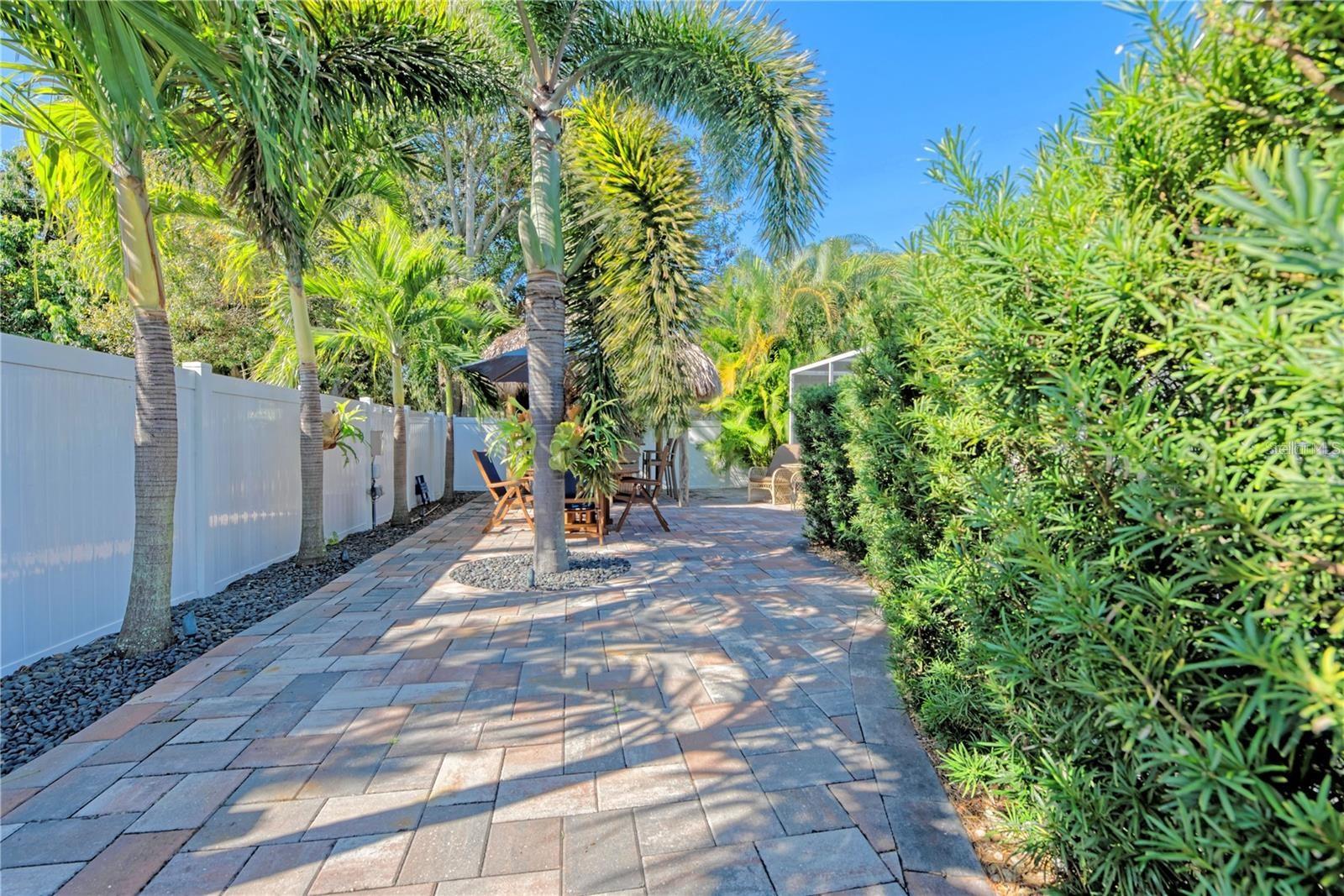 BOCA CIEGA ESTATES - Residential