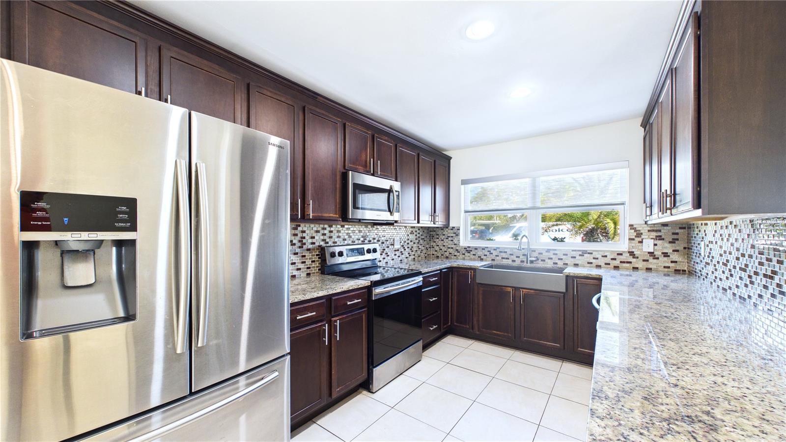 BOCA CIEGA ESTATES - Residential